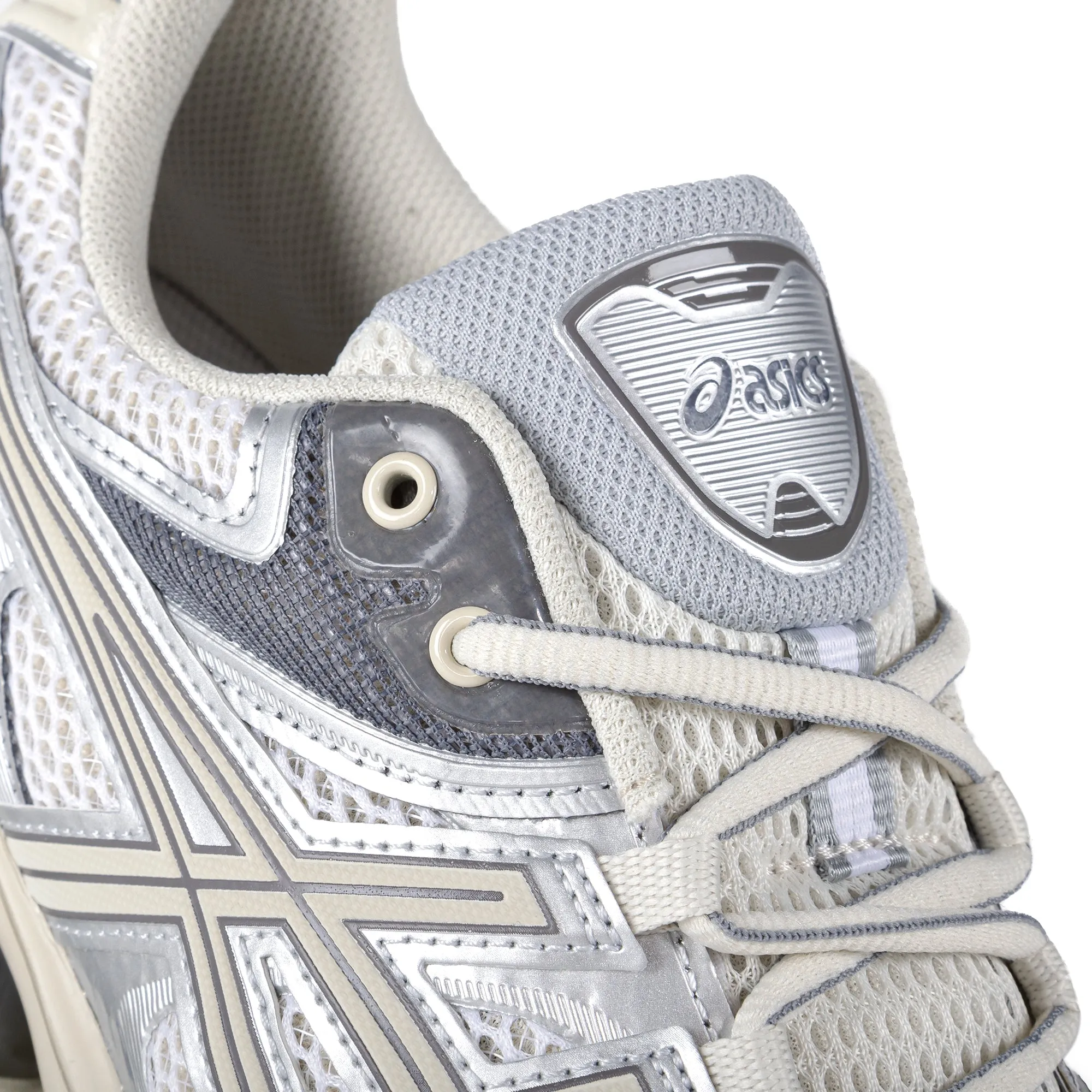 Asics Gel-Quantum Kinetic White/Light Dust 1203A270.101