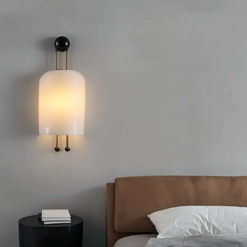 Bertha Wall Lamp