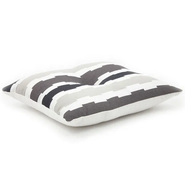 ECLECTIC MIX CARRE' CUSHION