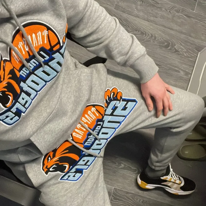 Fleece Roaring Tiger Embroidered Hoodies