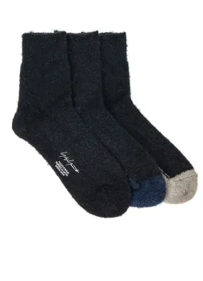 NYLON PLAIN STITCH ANKLE SOCKS