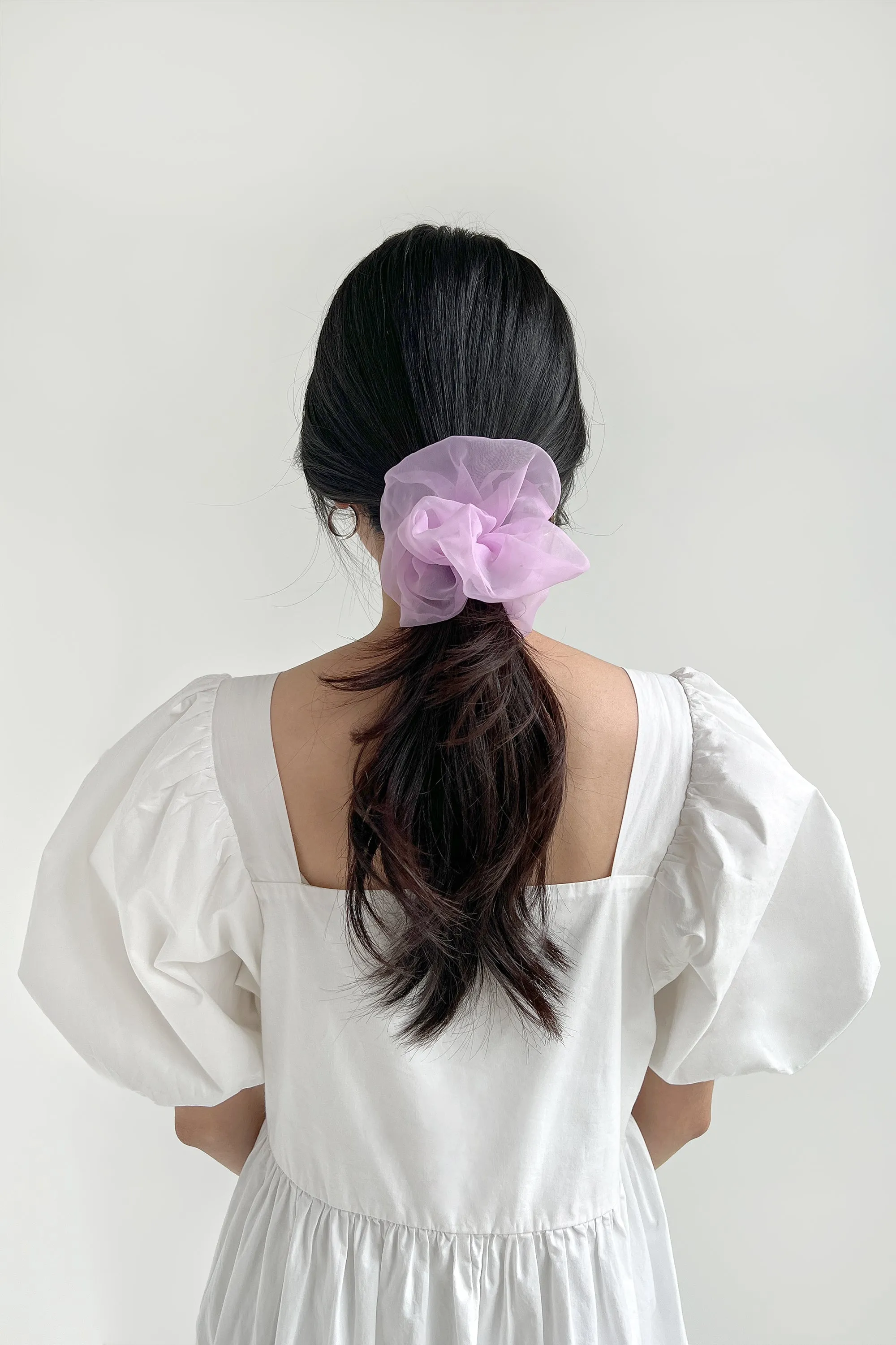 SHEER HAIR SCRUNCHIE