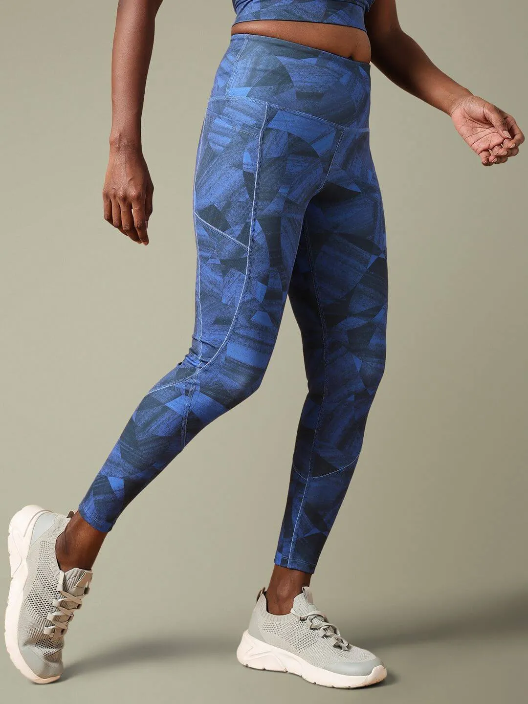 Stellar Blue Cross Back Crop Top & Aura Leggings